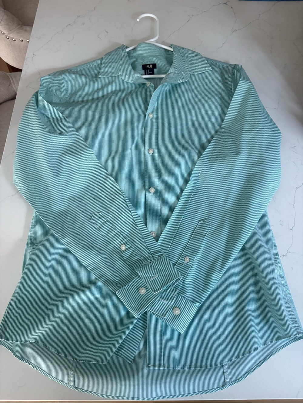 H&M Men's Green Stripe Button-Up Shirt